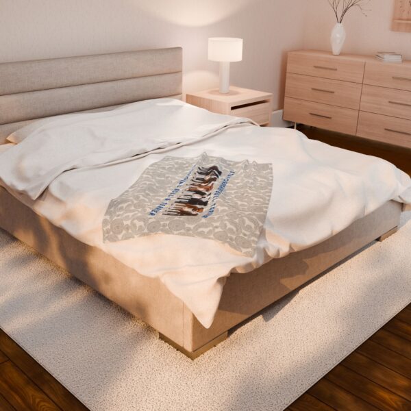 Stafford Velveteen Plush Blanket - Image 12