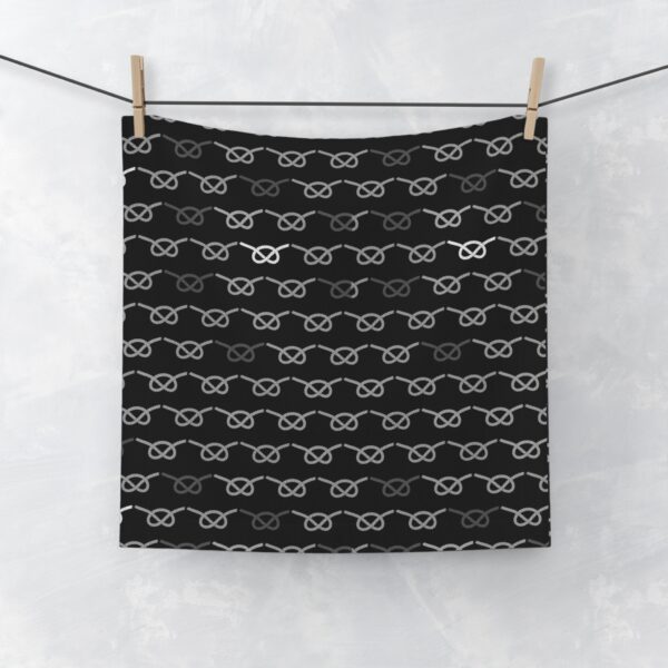 Stafford knot ringside Towel - Image 3